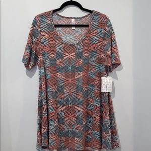 LuLaRoe Perfect T